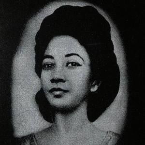 Meet your Posher, Julissa